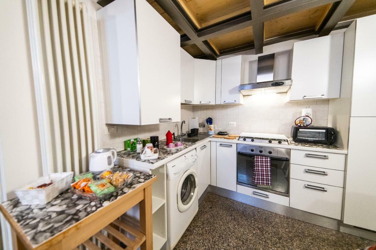 Апартаменти Anais' Loft- Osp. Sant'Orsola-Fiera Болонья Екстер'єр фото