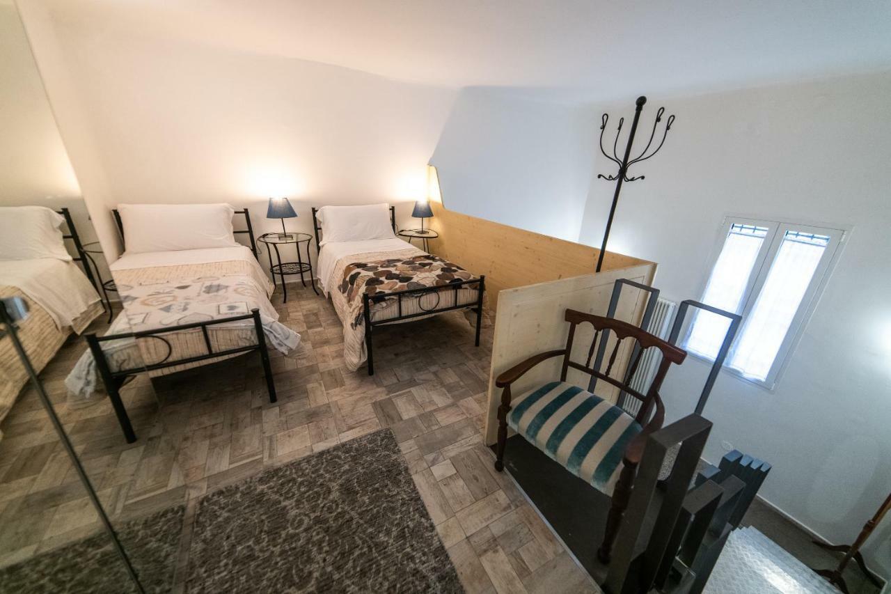 Апартаменти Anais' Loft- Osp. Sant'Orsola-Fiera Болонья Екстер'єр фото